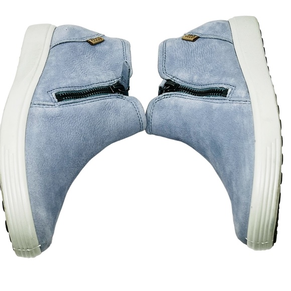 Ecco Soft 7 women's nubuck leather dusty blue side zip booties size 5/EU 36 - Picture 4 of 13